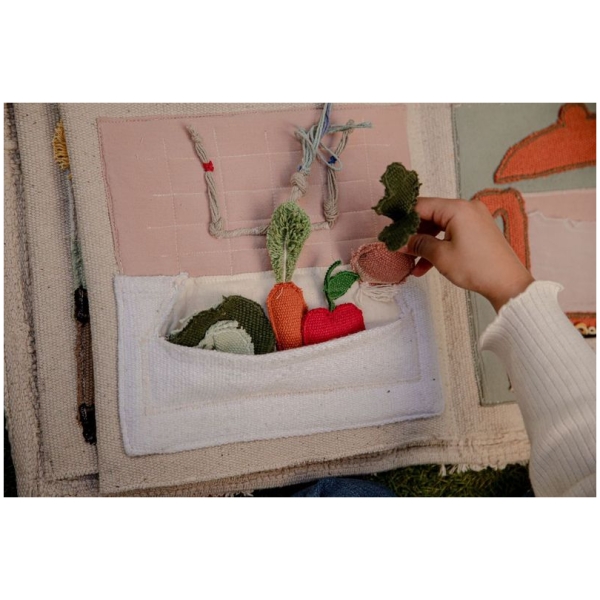 Cool Kids Eat Healthy Textile Book - Image 5