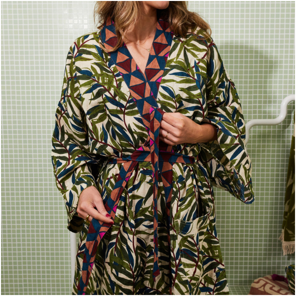 Verita Linen Robe - Image 7