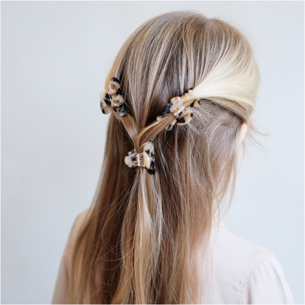 Assorted leopard mini claw clips - Image 3