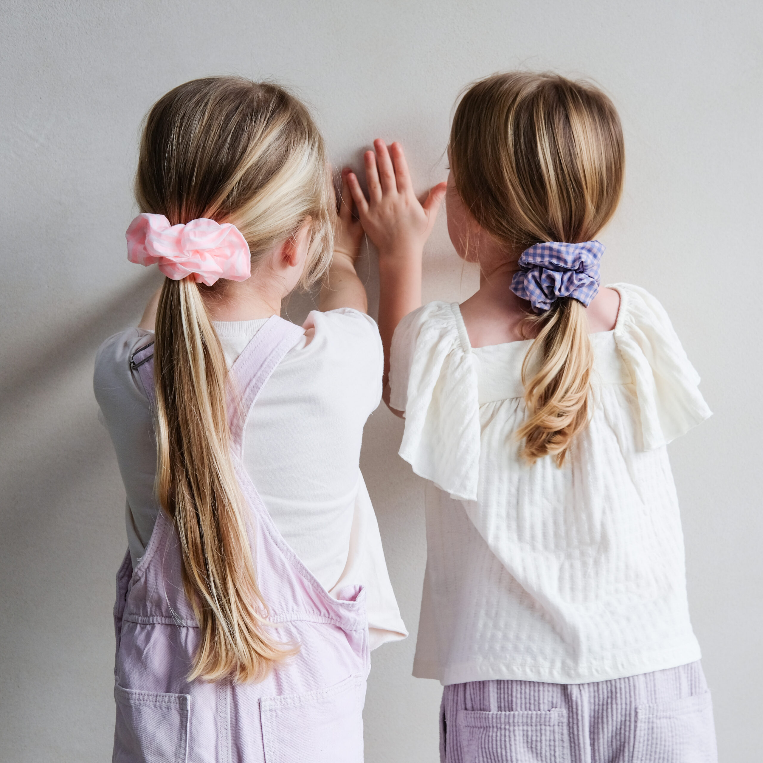 Giant Checked Scrunchie - Image 3