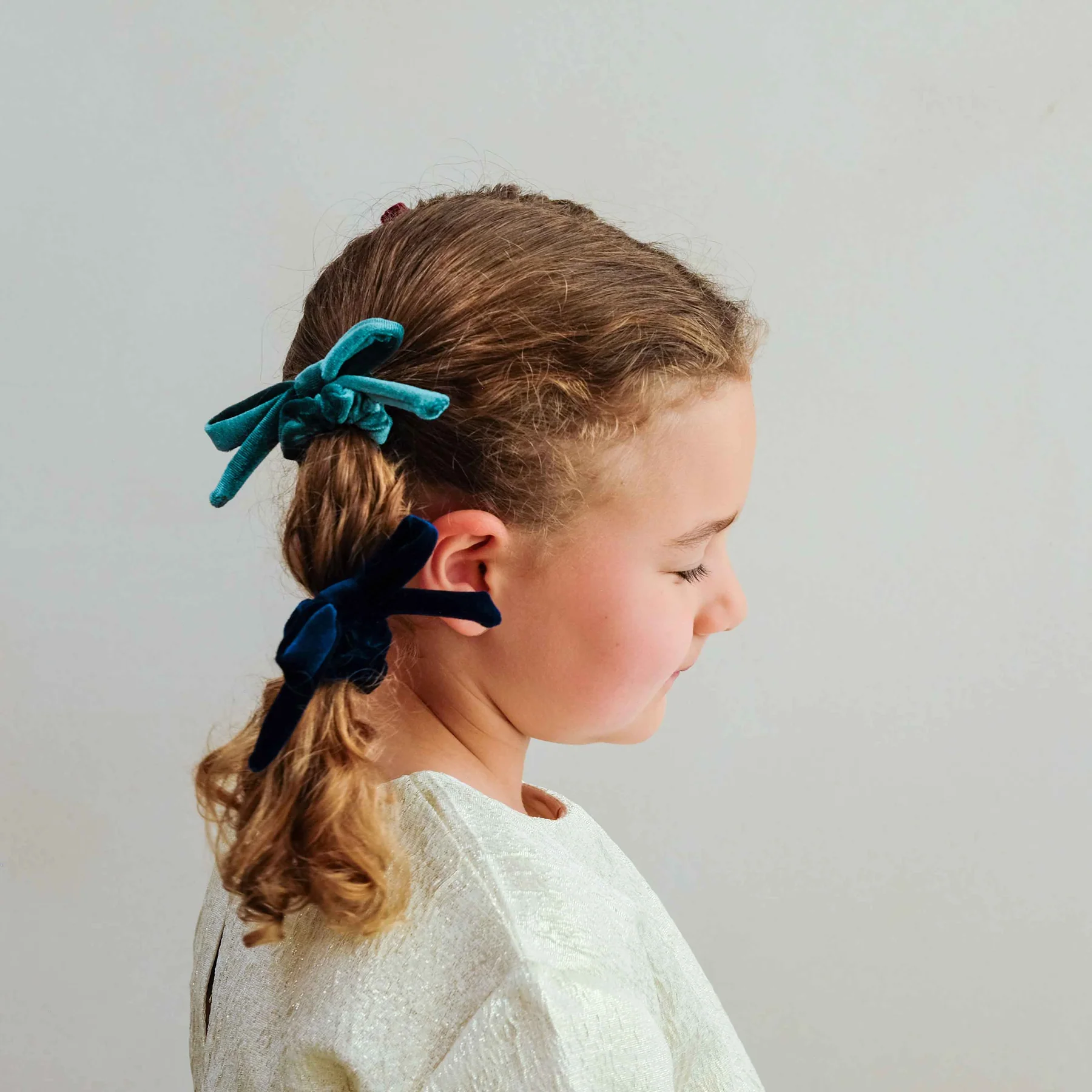 Blackberry Velvet Bow Scrunchies (AW26) - Image 3