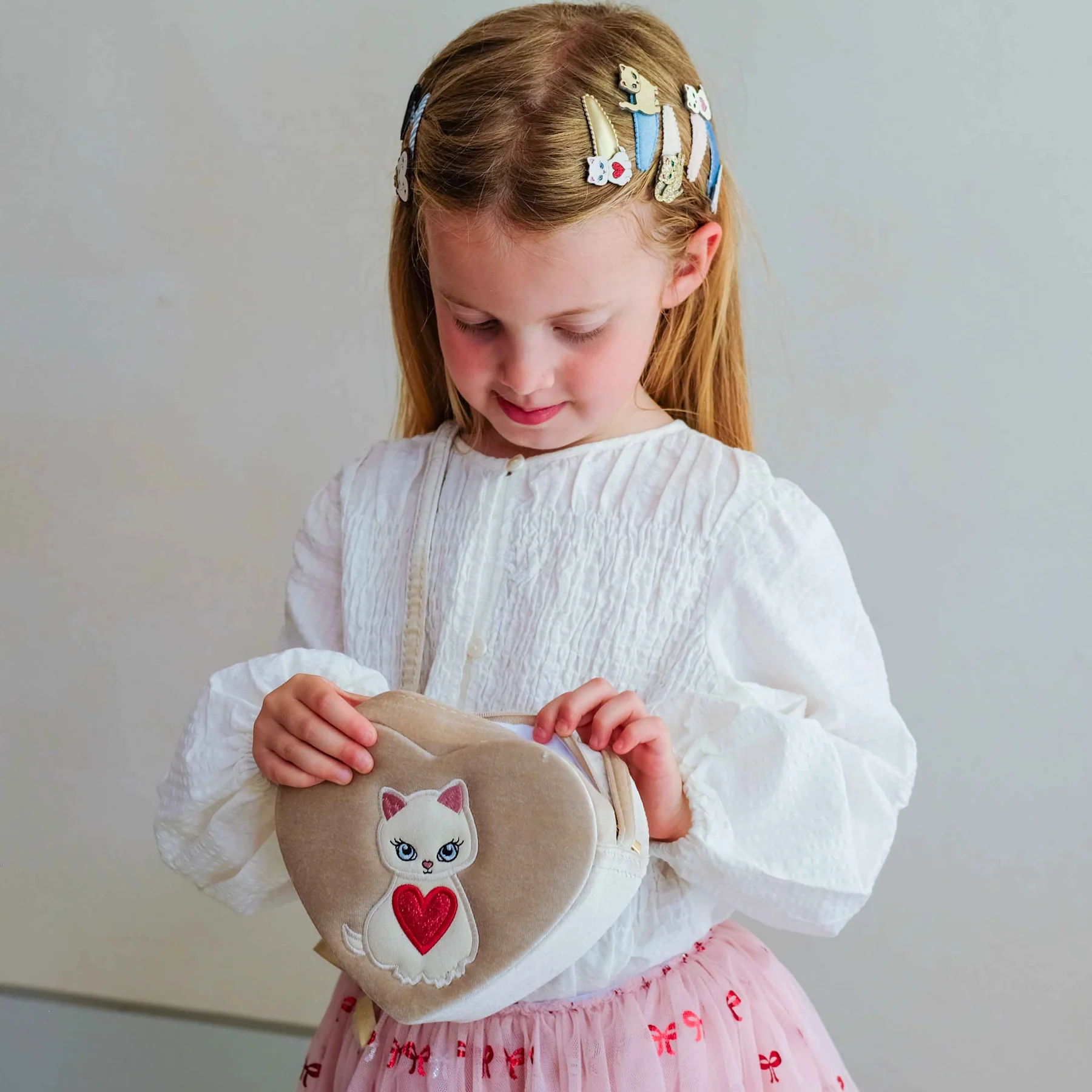 Kitty Heart Bag (AW26) - Image 4
